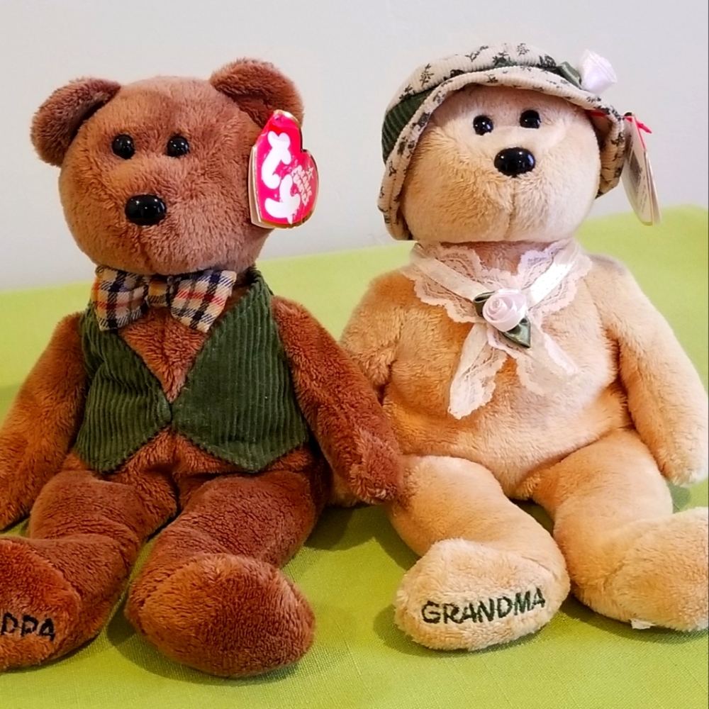 Rare Find - Nana And Papa Beanie Babies
